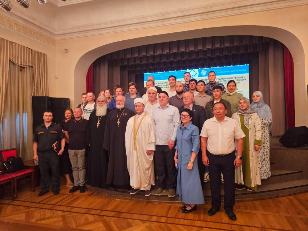 Второе заседание Дискуссионного клуба евразийской молодежи 27.06.2025 г.